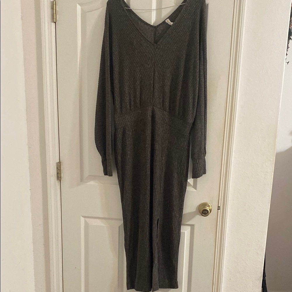 Daily Practice by Anthropologie Gray V-Neck Dolman Sleeve Dress